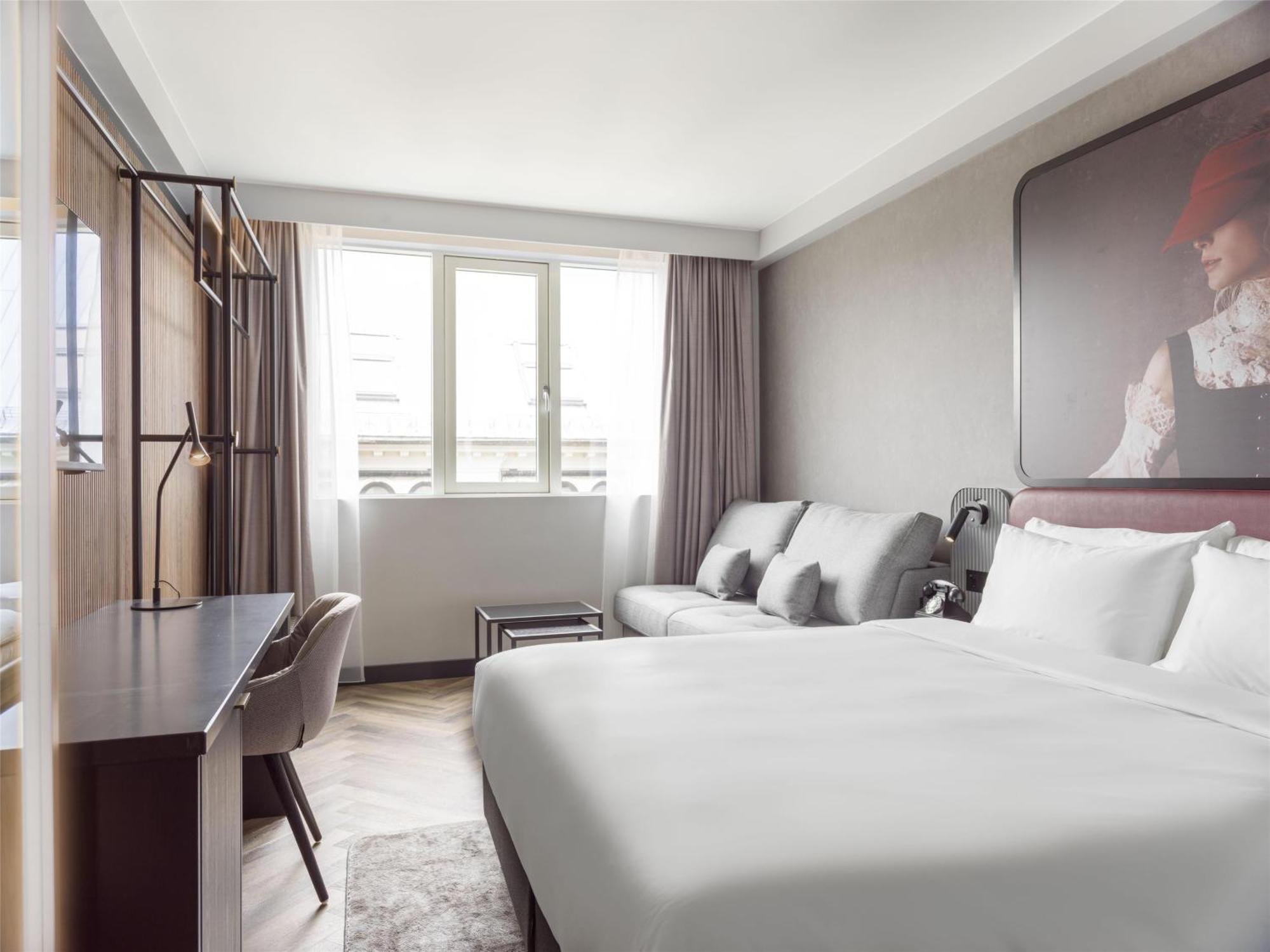 Hotell Radisson Red Centre